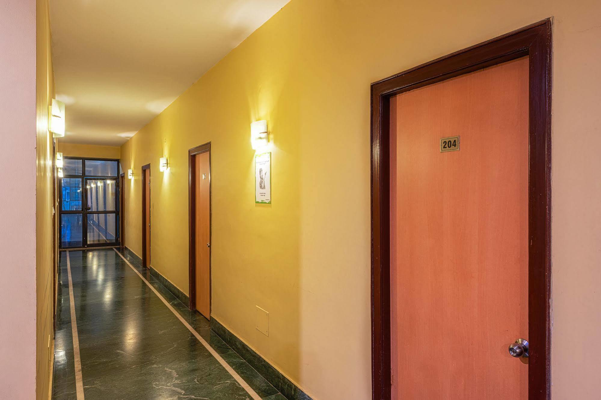 Hotel Saaket Residency Visakhapatnam Exterior foto