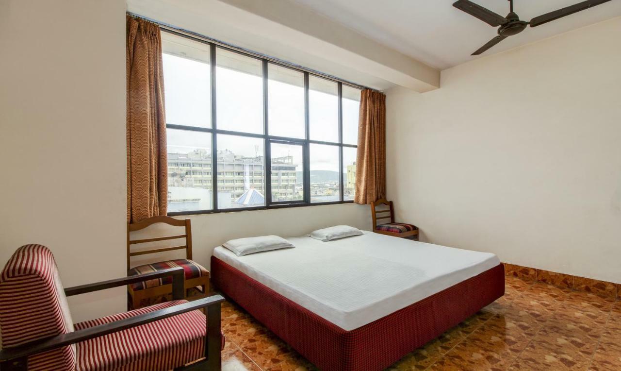 Hotel Saaket Residency Visakhapatnam Exterior foto