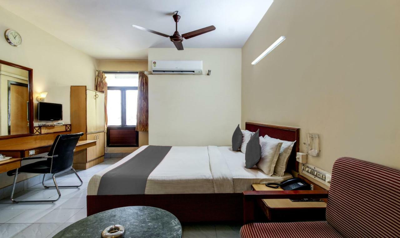 Hotel Saaket Residency Visakhapatnam Exterior foto