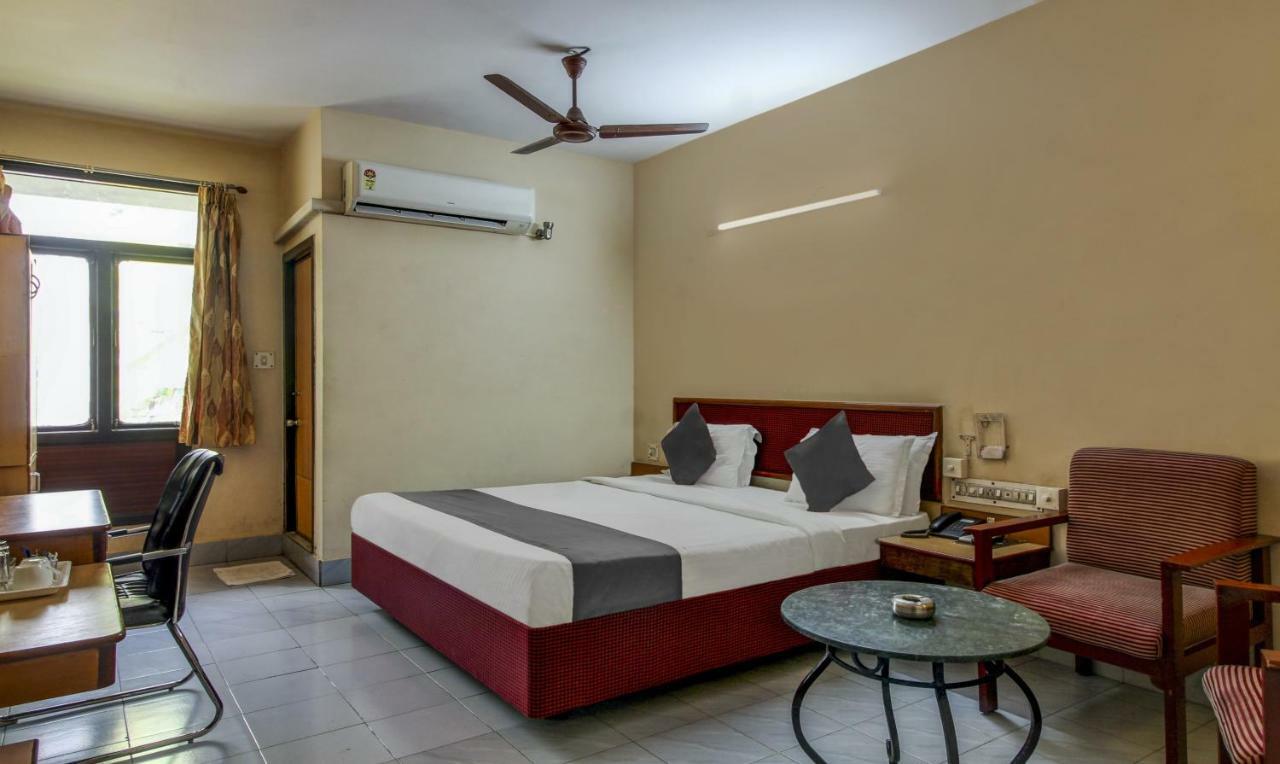Hotel Saaket Residency Visakhapatnam Exterior foto