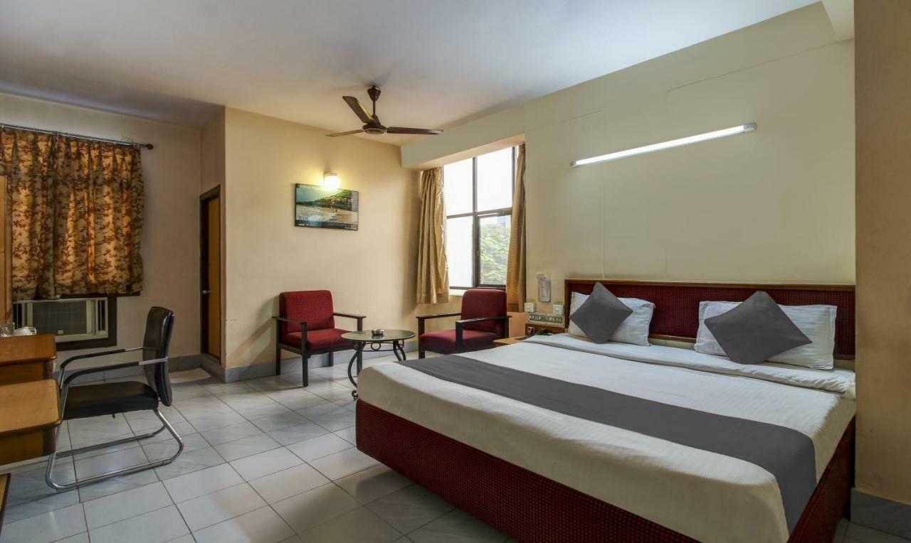 Hotel Saaket Residency Visakhapatnam Exterior foto